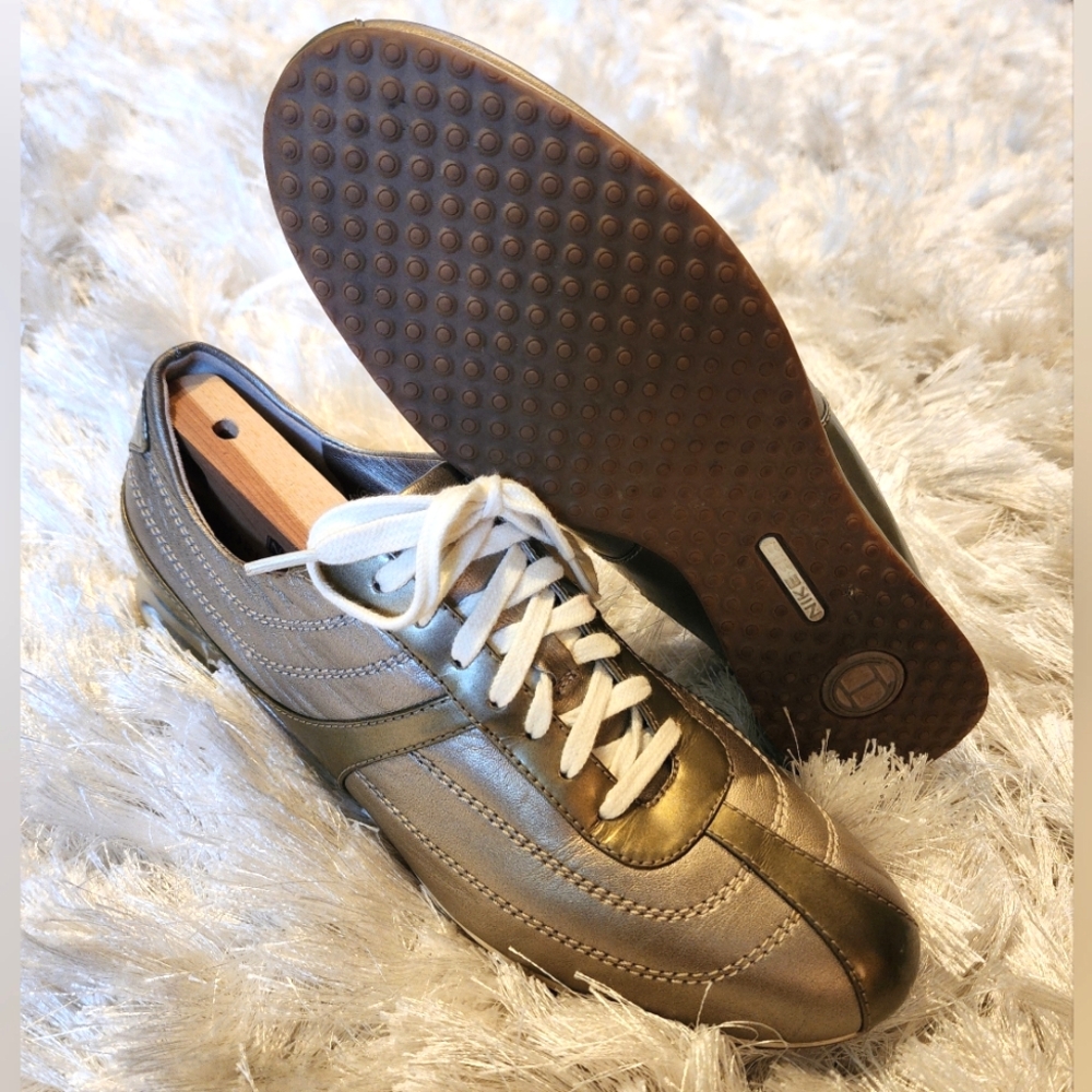 COLE HAAN x NIKE AIR Metallic Gold Sneakers Size 8.5B